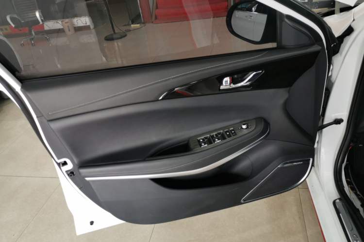 Used CHANGAN Ruicheng CC 2021 Blue Whale Edition 1.5T DCT Luxury Model