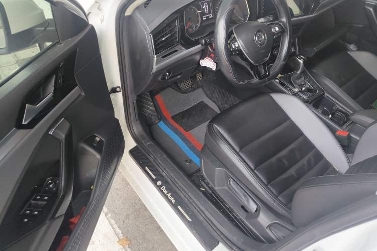 Used Volkswagen Sagitar 2019 280TSI DSG Comfort Version China VI Standard Driver Seat