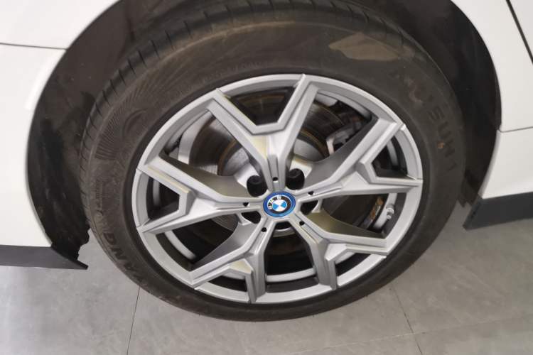 Used BMW i3 2022 eDrive 35 L Right Rear Wheel Hub
