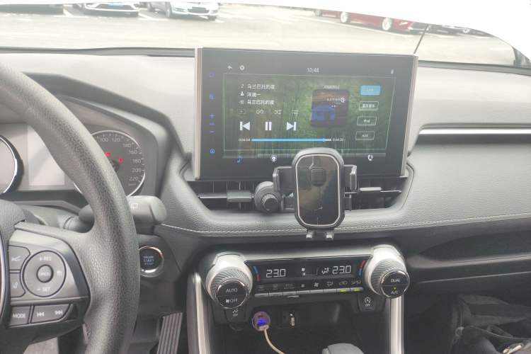 Used Toyota Wildlander 2020 2.0L CVT 4x4 Luxury Edition