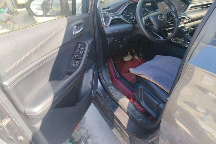 Used GAC Trumpchi GS4 2021 270T Automatic Elite Tech Edition Driver Seat