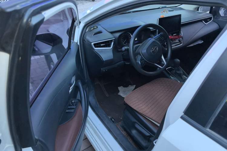 Used Toyota Corolla 2021 TNGA 1.5L CVT Elite Edition Driver Seat