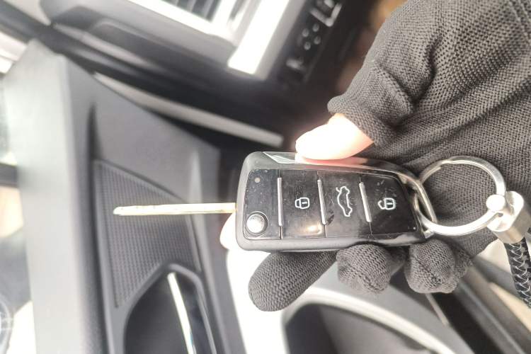 Used JAC Refine S3 2016 1.5L Manual Luxury Model