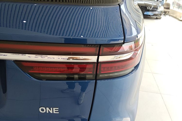 Used Li Auto ONE 2020 Extended-Range 6-Seater Version Exterior 3