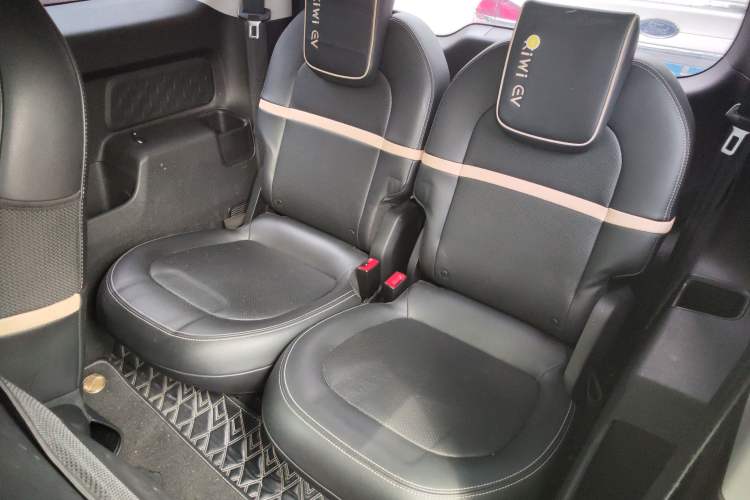 Used Baojun KiWi EV 2021 Designer Lithium Iron Phosphate
