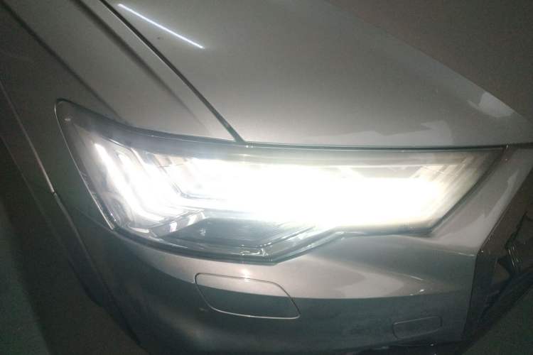 Used Audi A6 2021 allroad quattro Explorer 55 TFSI Prestige Off-Road Model
