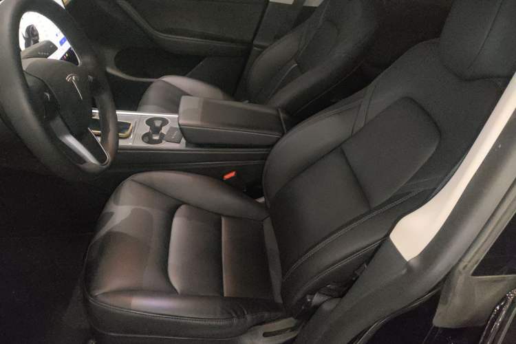 Used Tesla Model Y 2022 Rear-Wheel-Drive Version