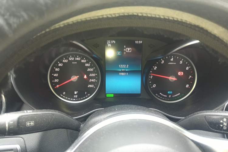 Used Mercedes-Benz C-Class 2019 C 260 L Sport Edition Instrument Cluster