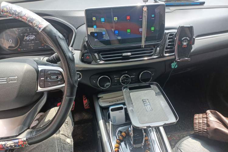 Used EXEED Lingyun 2020 1.6T Two-Wheel Drive Star Edition Audio And AC Panel