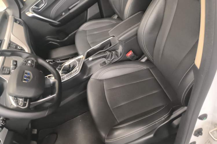 Used Geely Auto Vision X3 2019 Upgraded Model 1.5L CVT Elite Version