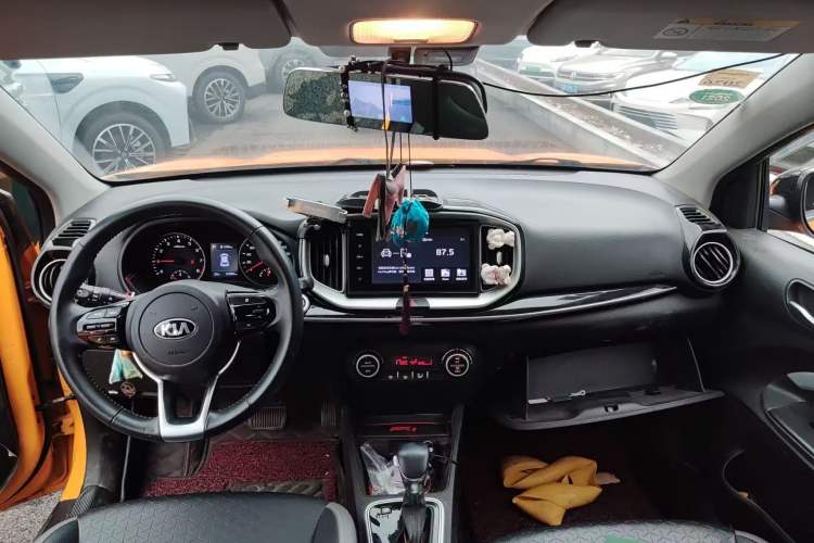 Used Kia kx1 Stonic 2019 1.4L Automatic Sport Edition China VI
