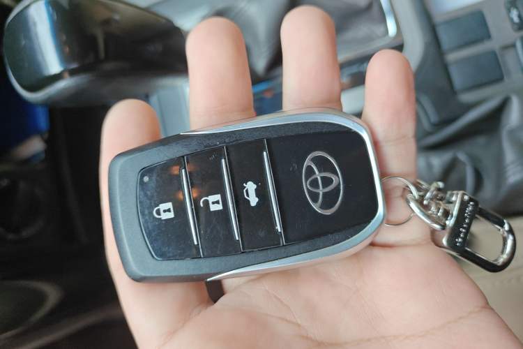 Used Toyota Prado 2014 2.7L Automatic Luxury Edition