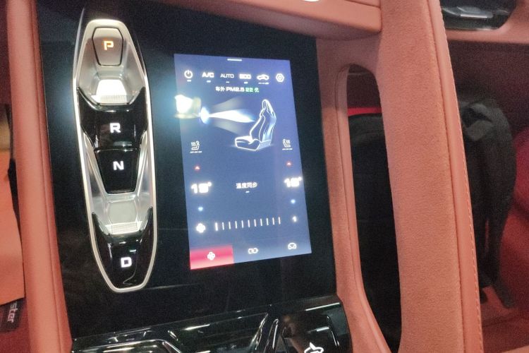 Used MG Cyberster 2024 520 km Legendary All-Wheel-Drive Version