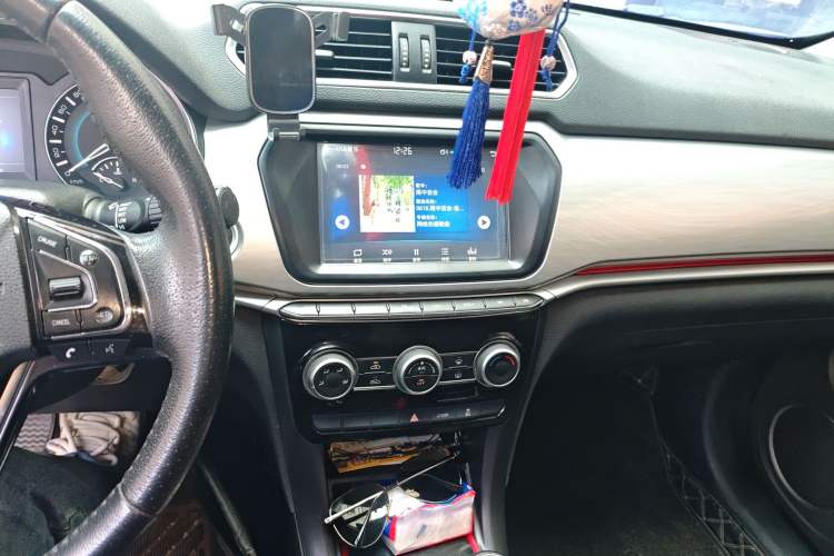 Used Haval H2 2017 Blue Label 1.5T Manual Two-Wheel Drive Elite Model
