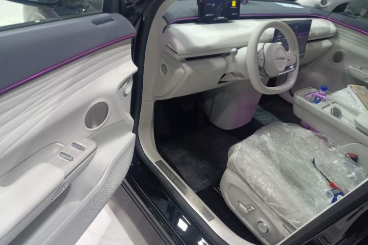 Used EXEED Star Era ET 2025 Extended-Range 265 Pro Two-Wheel Drive High-Speed Driver Assistance
