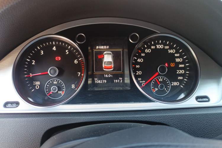 Used Volkswagen FAW-Volkswagen CC 2016 1.8TSI Luxury Model Instrument Cluster