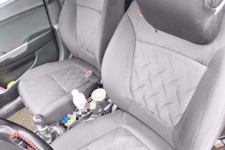 Used Kia K2 2015 Sedan 1.4L MT GLS
