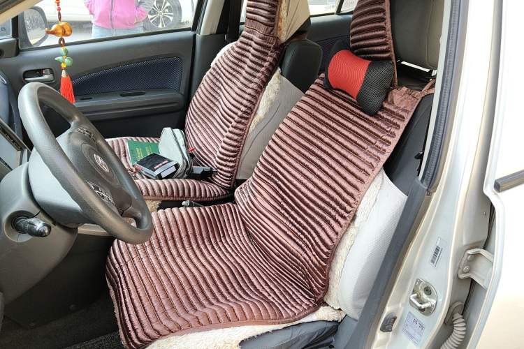 Used Suzuki Splash 2012 1.4 VVT Luxury Edition Left Front Seat