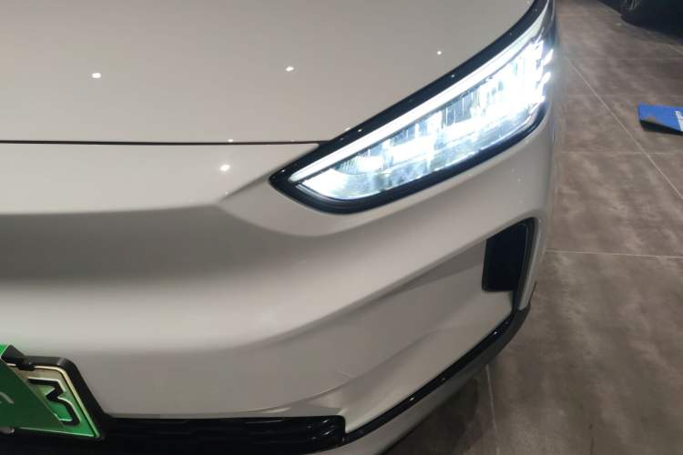 Used Geometry C 2022 Blueberry C400
