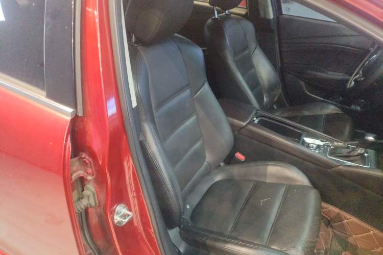 Used Mazda Atenza 2017 2.0L Blue Sky Luxury Edition
