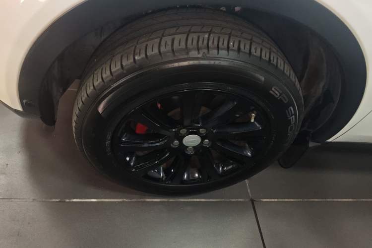 Used Land Rover Discovery Sport 2018 240 PS SE Version
