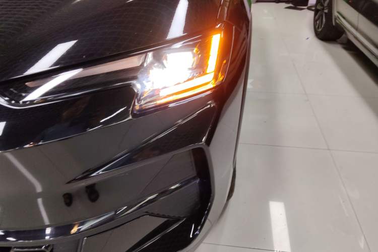 Used JETOUR Shanhai L6 2024 1.5TD DHT MAX