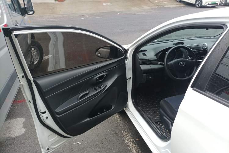 Used Toyota YARiS L Zhi Xuan 2016 Revised 1.5E CVT Charming Edition Driver Seat