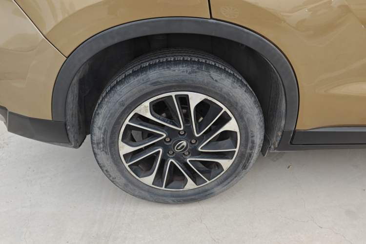 Used GAC Trumpchi GS4 2015 200T Manual Elite Edition Right Rear Wheel Hub