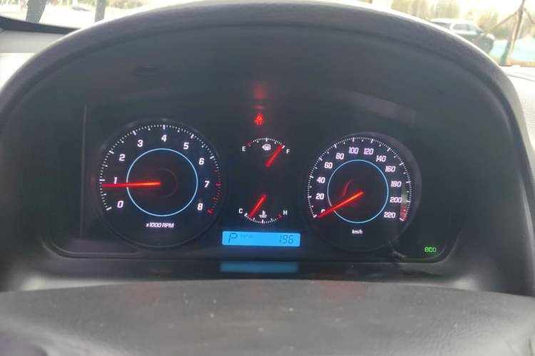 Used Chevrolet Captiva 2011 2.4 AT 7-Seater Luxury Edition