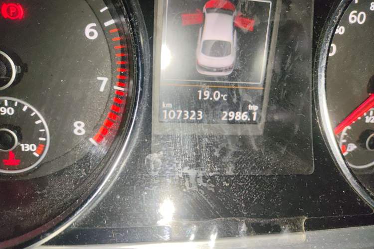 Used Volkswagen FAW-Volkswagen CC 2015 2.0 TSI Luxury Model
