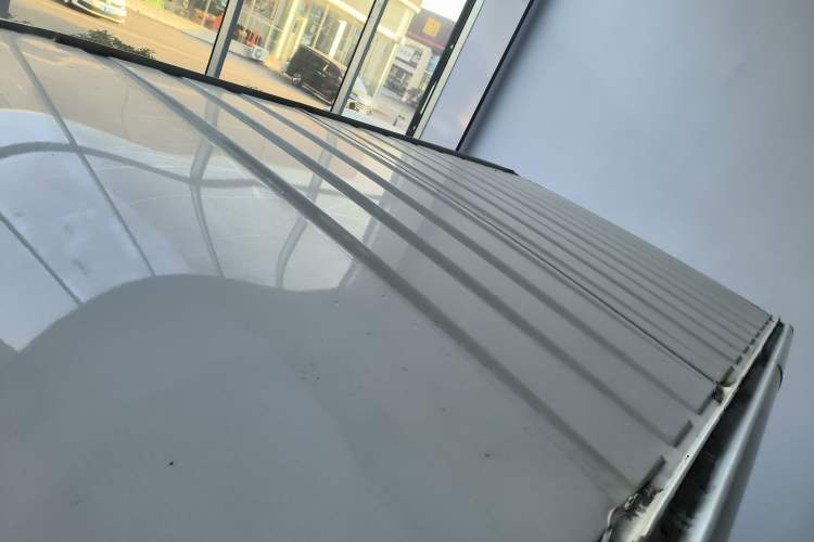 Used SAIC MAXUS Xintu V80 2024 Aoyuntong 6MT Short-Wheelbase Mid-Roof Model 147 Ps 5/6 Seats
