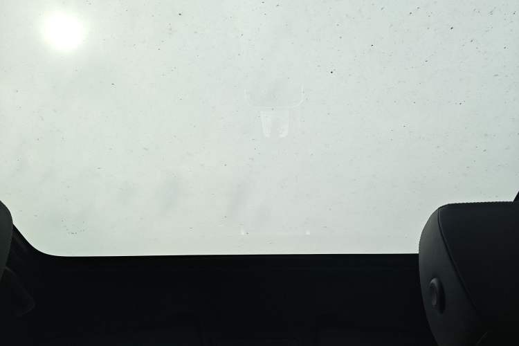 Used Land Rover Discovery Sport 2021 249 PS R-Dynamic S Performance Edition Headliner