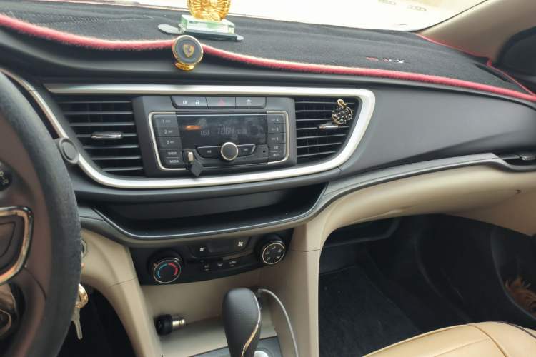 Used Buick GT 2017 15N Automatic Entry-Level Trim Audio And AC Panel