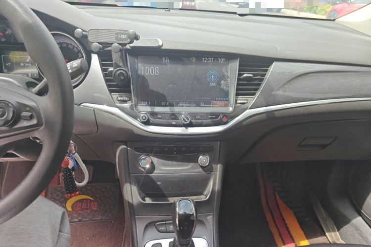 Used Buick Verano 2016 Hatchback 15S Automatic Ambition Model Audio And AC Panel