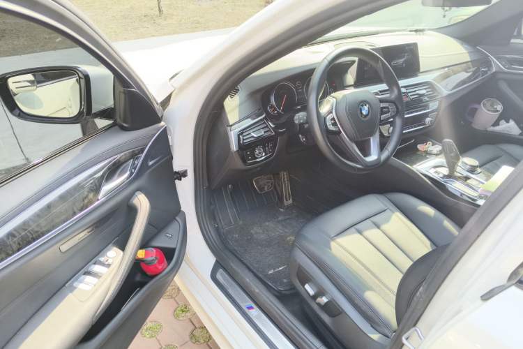 Used BMW 5 Series 2018 525Li M Sport Package Driver Seat