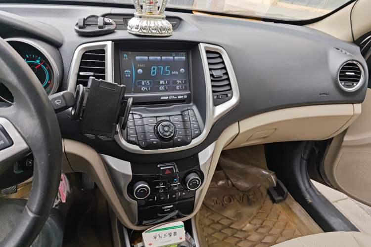 Used CHANGAN Eado 2012 1.6L Manual Luxury Version China IV Standard