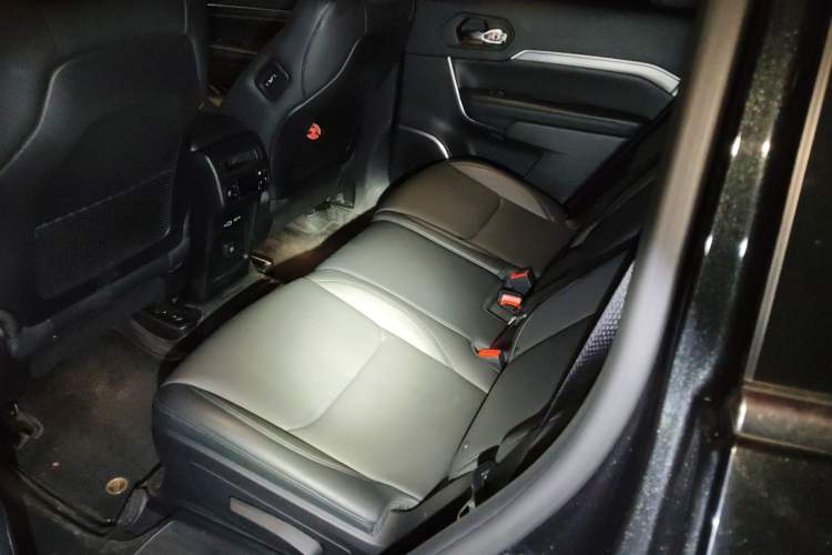 Used Jeep Grand Commander 2020 2.0T Four-Wheel Drive Elite Enhanced Edition Left Rear Seat