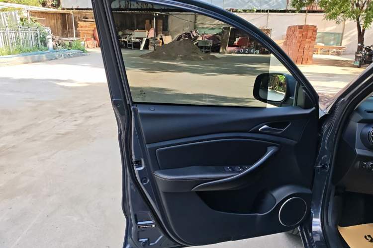 Used BYD Song 2021 Classic Edition 1.5T Automatic Luxury Model
