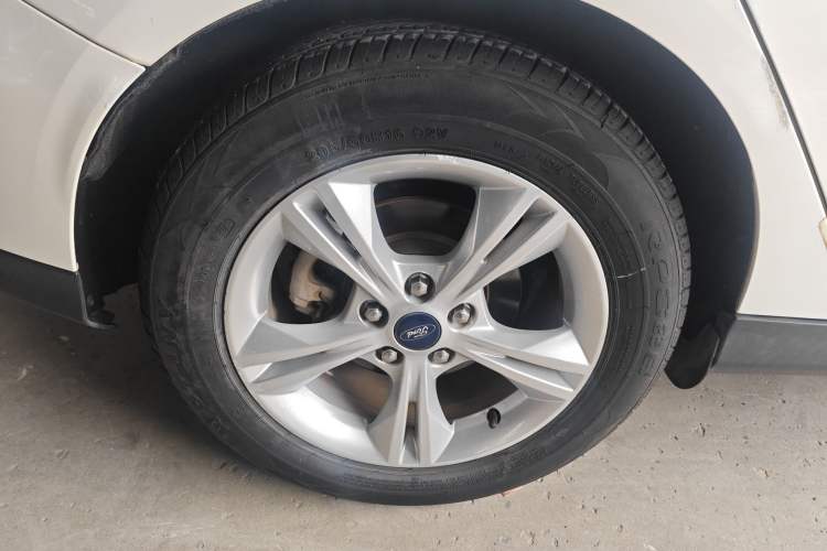 Used Ford Focus 2015 Hatchback 1.6L Automatic Comfort Model
