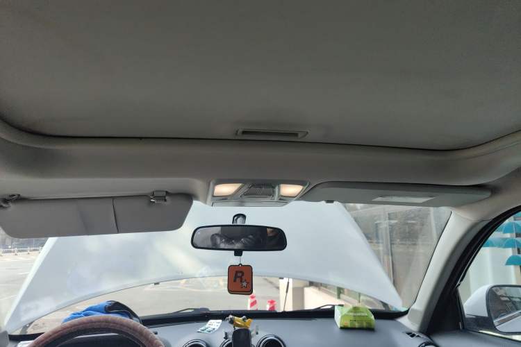 Used Cowin X3 2017 1.6L Manual Luxury Version China V Standard
