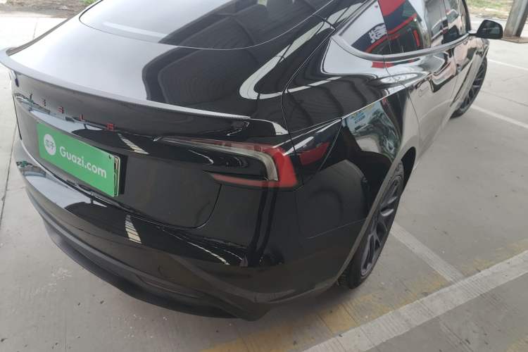 Used Tesla Model 3 2023 Rear-Wheel-Drive Version