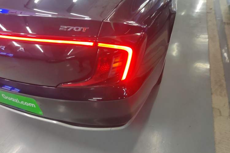 Used Hyundai Mistra 2021 270TGDi DCT LUX Prestige Edition