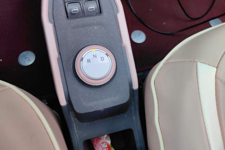 Used Chery QQ Ice Cream 2024 170km Sundae + Gear Lever