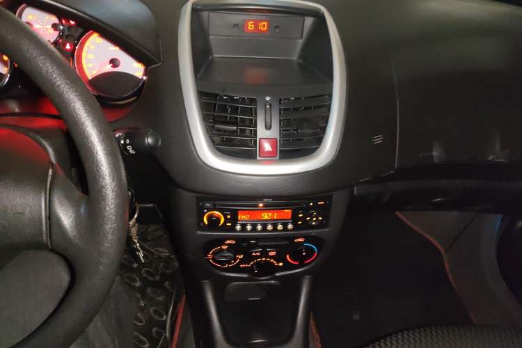 Used Peugeot 207 2011 Hatchback 1.4L Manual Yule Edition Audio And AC Panel