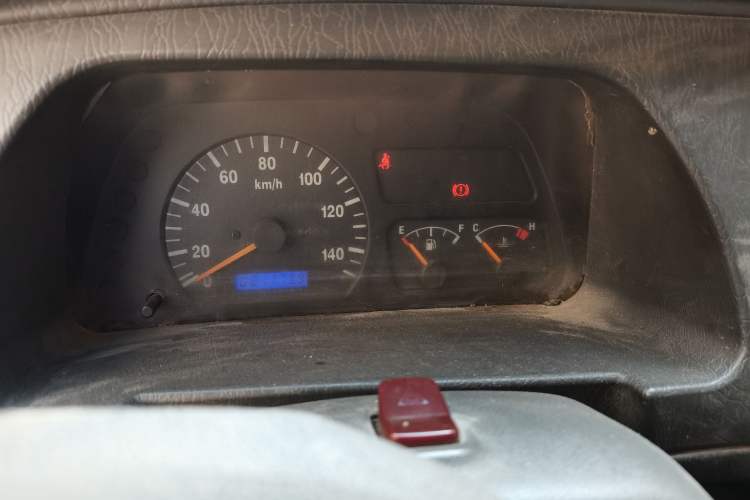 Used Dongfeng Xiaokang K07II 2013 1.0L Base Version Instrument Cluster