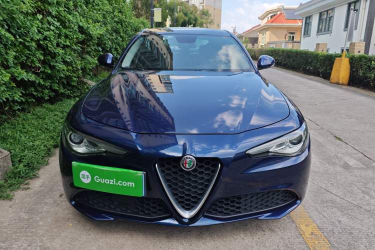 Used Alfa Romeo Giulia 2017 2.0T 280HP Luxury Edition