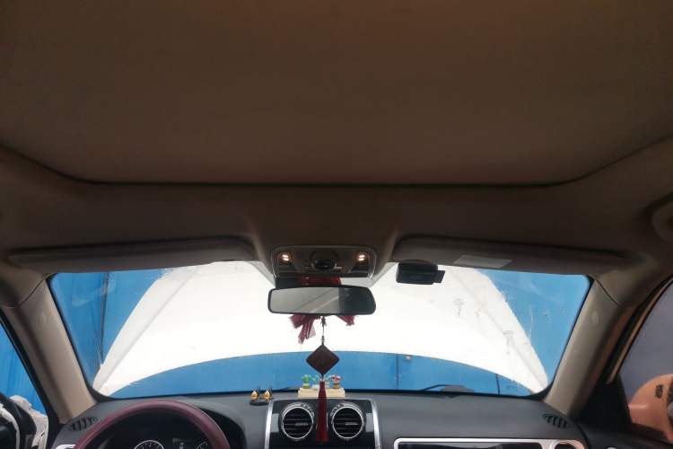 Used Yema T70 2017 T70S Sport Edition 1.5T Manual Luxury Model
