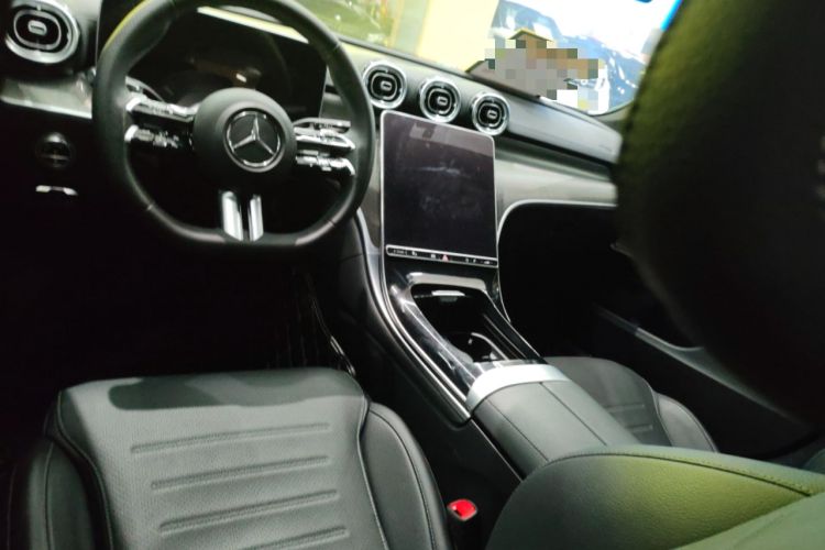 Used Mercedes-Benz C-Class 2023 C 260 L Bright Night Sports Edition Center Console