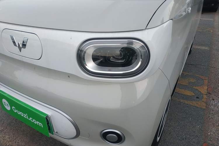 Used Wuling Hongguang MINIEV 2024 3rd Generation 215km Youth Edition