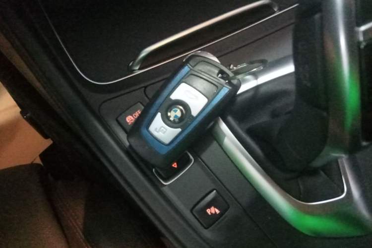 Used BMW 3 Series 2018 320Li Leading Model M Sport Package
